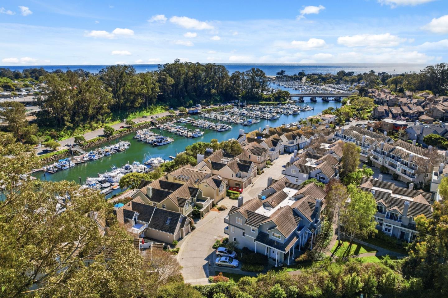 Detail Gallery Image 41 of 68 For 126 Frederick St #20,  Santa Cruz,  CA 95062 - 3 Beds | 2/1 Baths