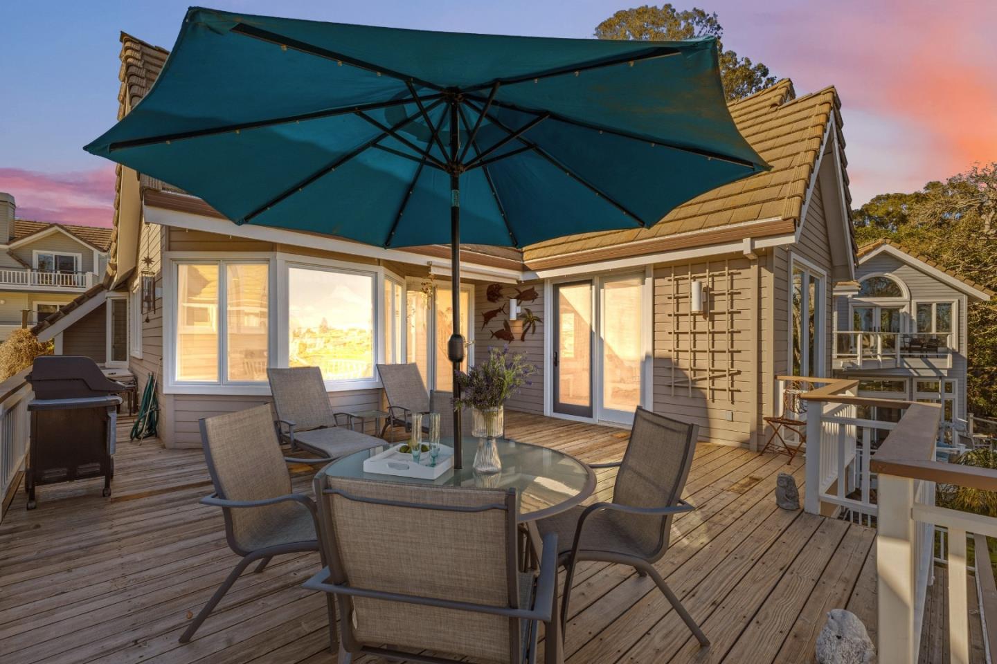 Detail Gallery Image 45 of 68 For 126 Frederick St #20,  Santa Cruz,  CA 95062 - 3 Beds | 2/1 Baths