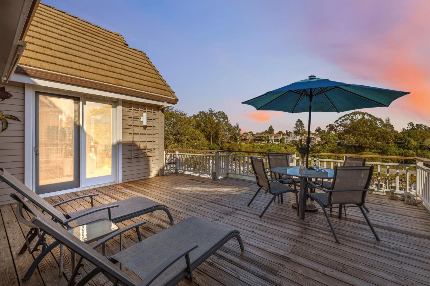 Detail Gallery Image 46 of 68 For 126 Frederick St #20,  Santa Cruz,  CA 95062 - 3 Beds | 2/1 Baths