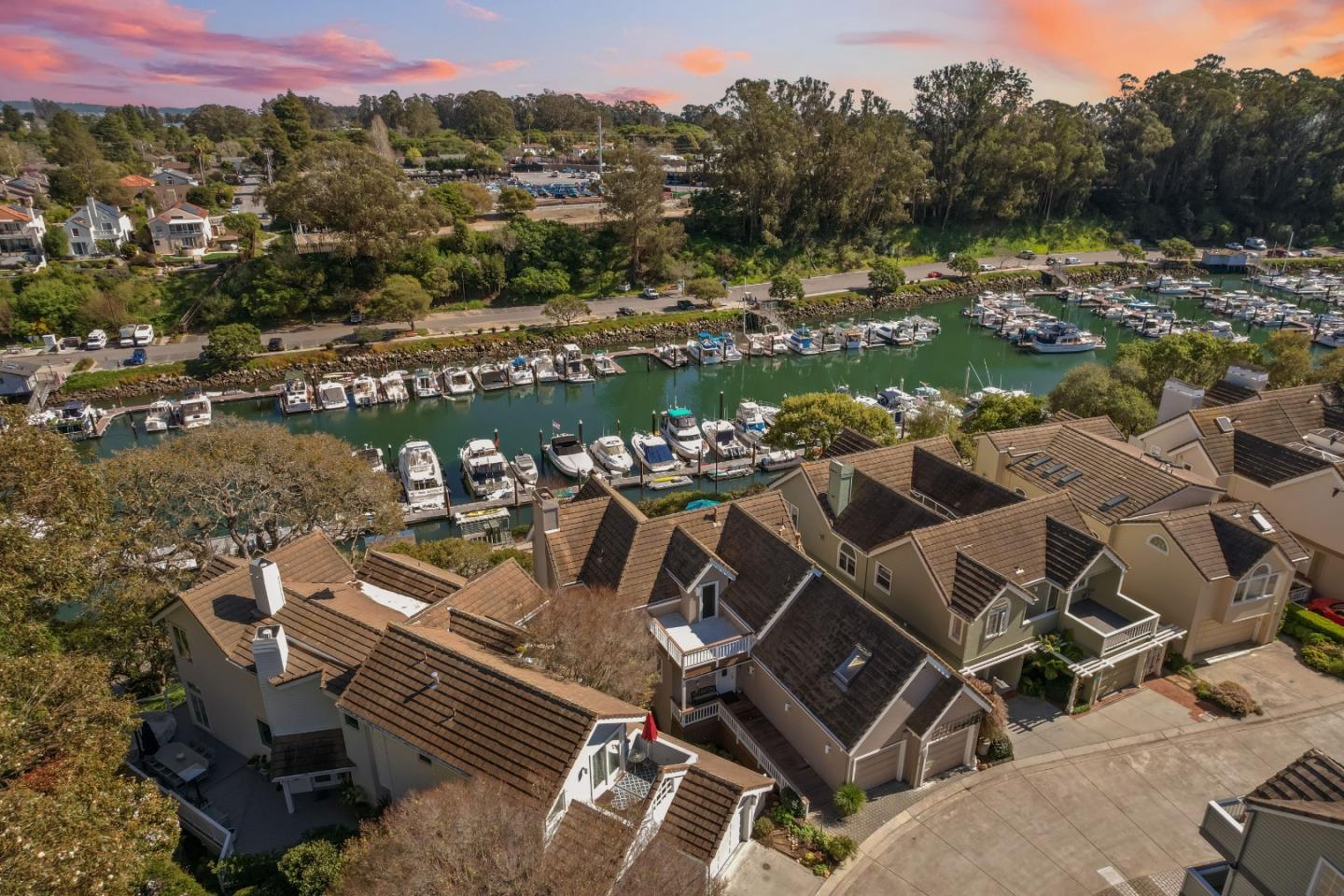 Detail Gallery Image 60 of 68 For 126 Frederick St #20,  Santa Cruz,  CA 95062 - 3 Beds | 2/1 Baths