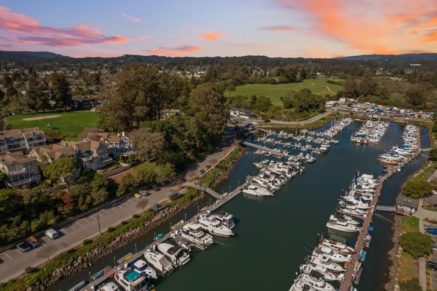 Detail Gallery Image 63 of 68 For 126 Frederick St #20,  Santa Cruz,  CA 95062 - 3 Beds | 2/1 Baths