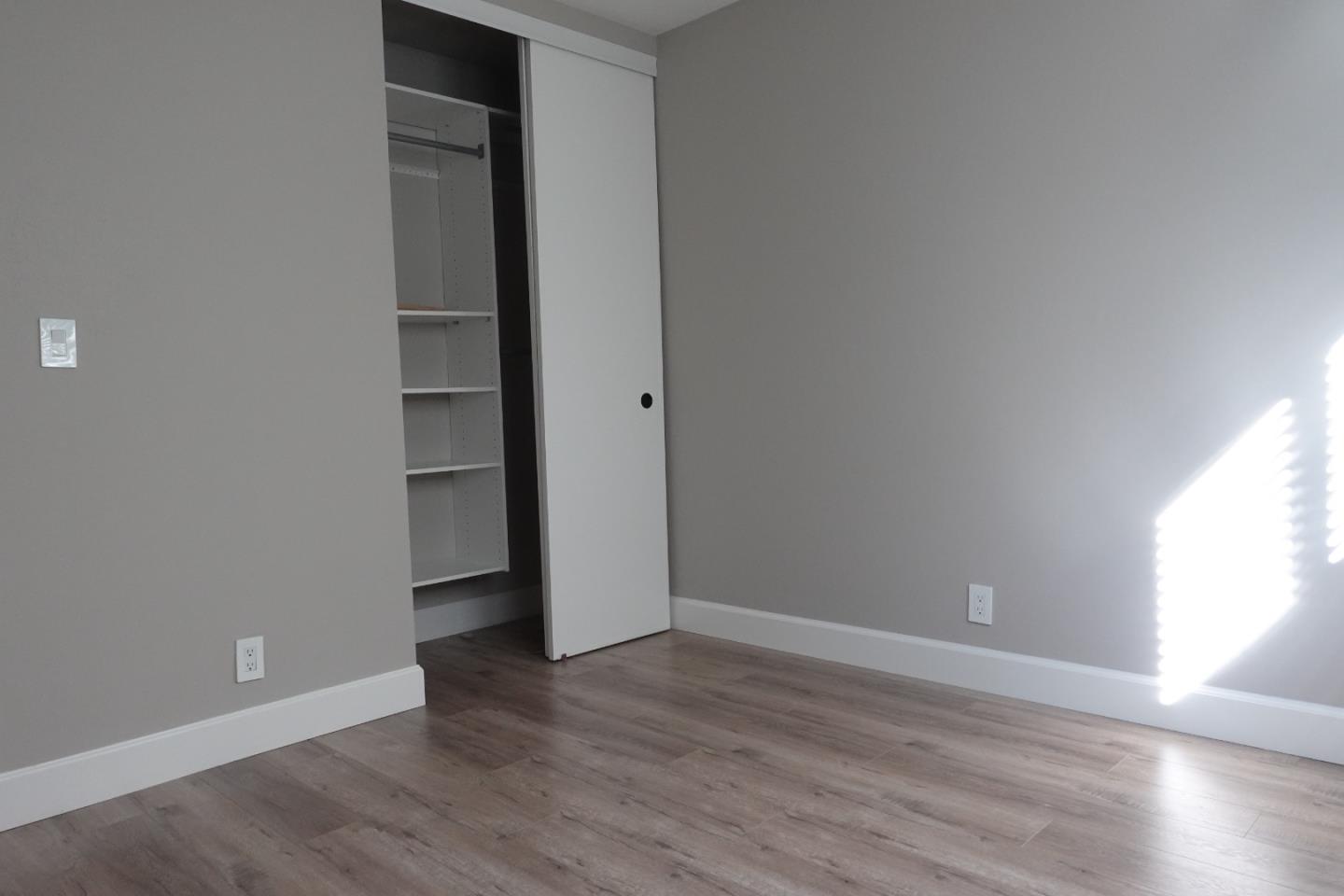 Detail Gallery Image 7 of 14 For 3195 Edenbank Dr, San Jose,  CA 95148 - 3 Beds | 2 Baths