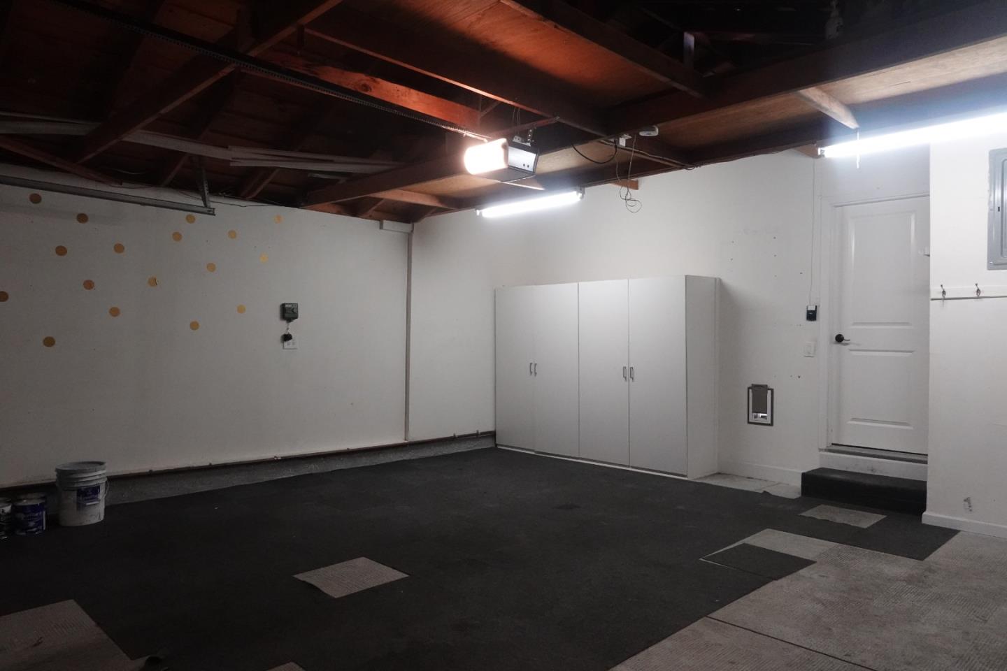 Detail Gallery Image 9 of 14 For 3195 Edenbank Dr, San Jose,  CA 95148 - 3 Beds | 2 Baths