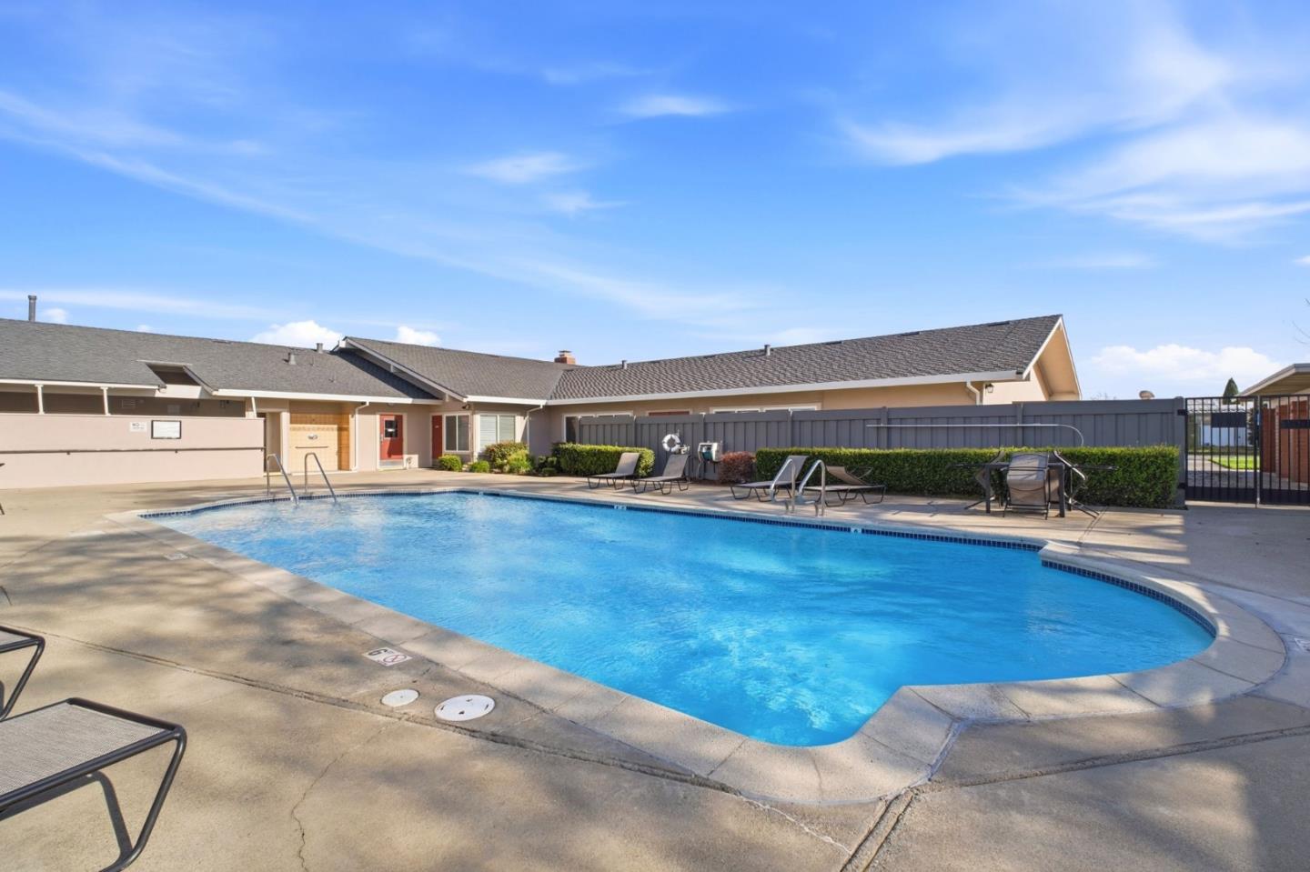 Detail Gallery Image 42 of 46 For 286 Santa Susana #286,  San Leandro,  CA 94579 - 2 Beds | 2 Baths