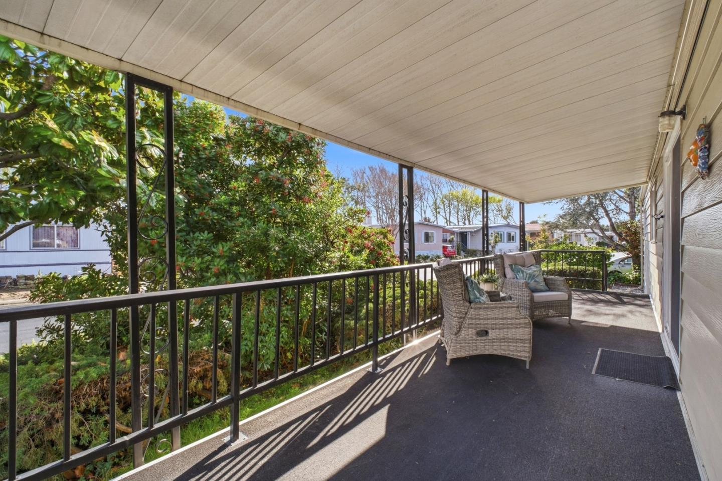 Detail Gallery Image 7 of 46 For 286 Santa Susana #286,  San Leandro,  CA 94579 - 2 Beds | 2 Baths