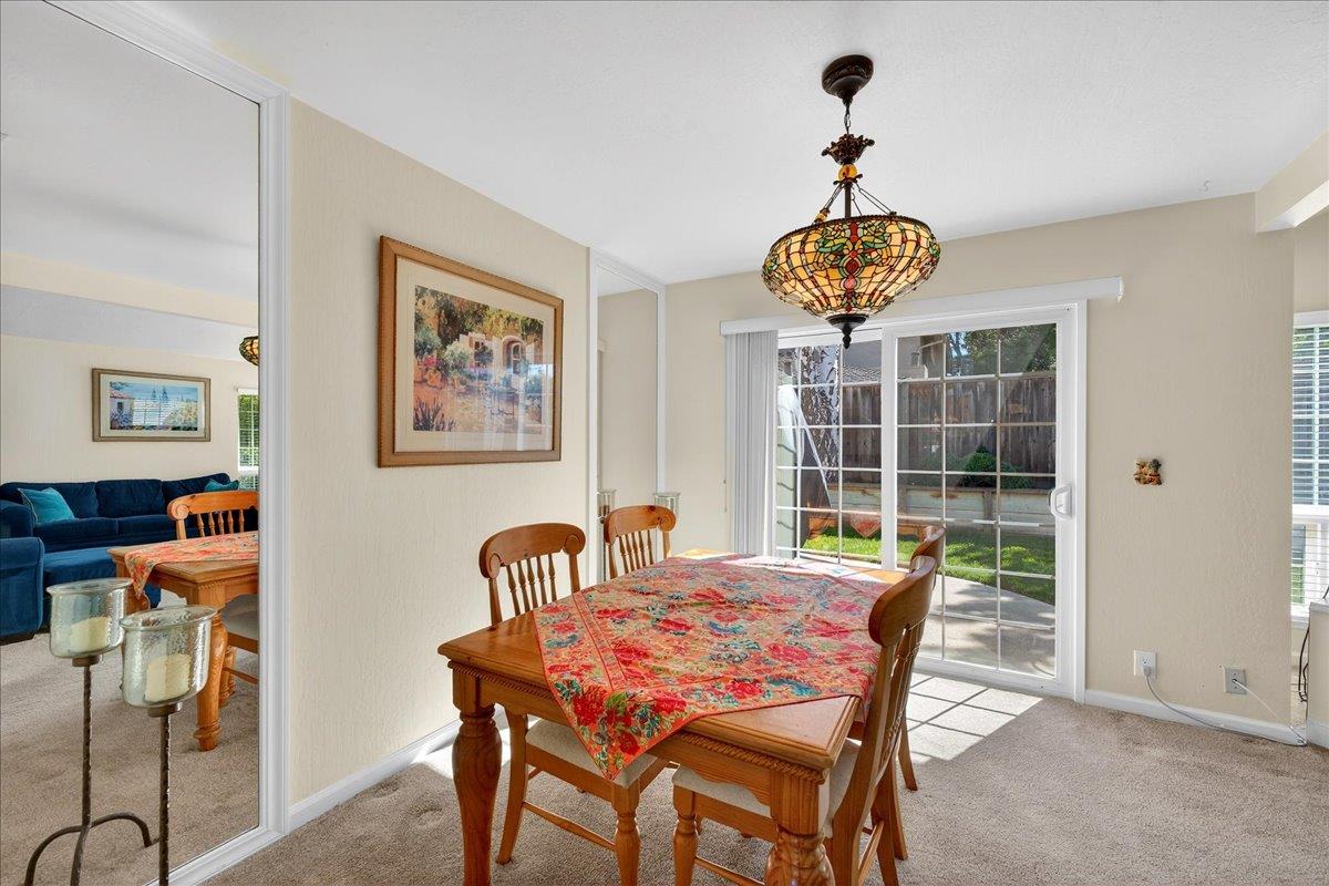 Detail Gallery Image 14 of 41 For 1270 Willowhaven Dr, San Jose,  CA 95126 - 3 Beds | 2 Baths