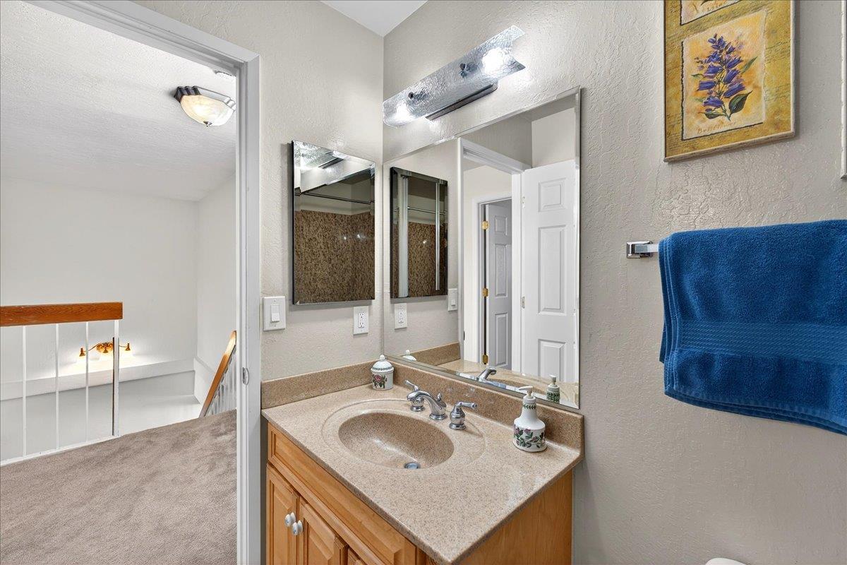 Detail Gallery Image 30 of 41 For 1270 Willowhaven Dr, San Jose,  CA 95126 - 3 Beds | 2 Baths