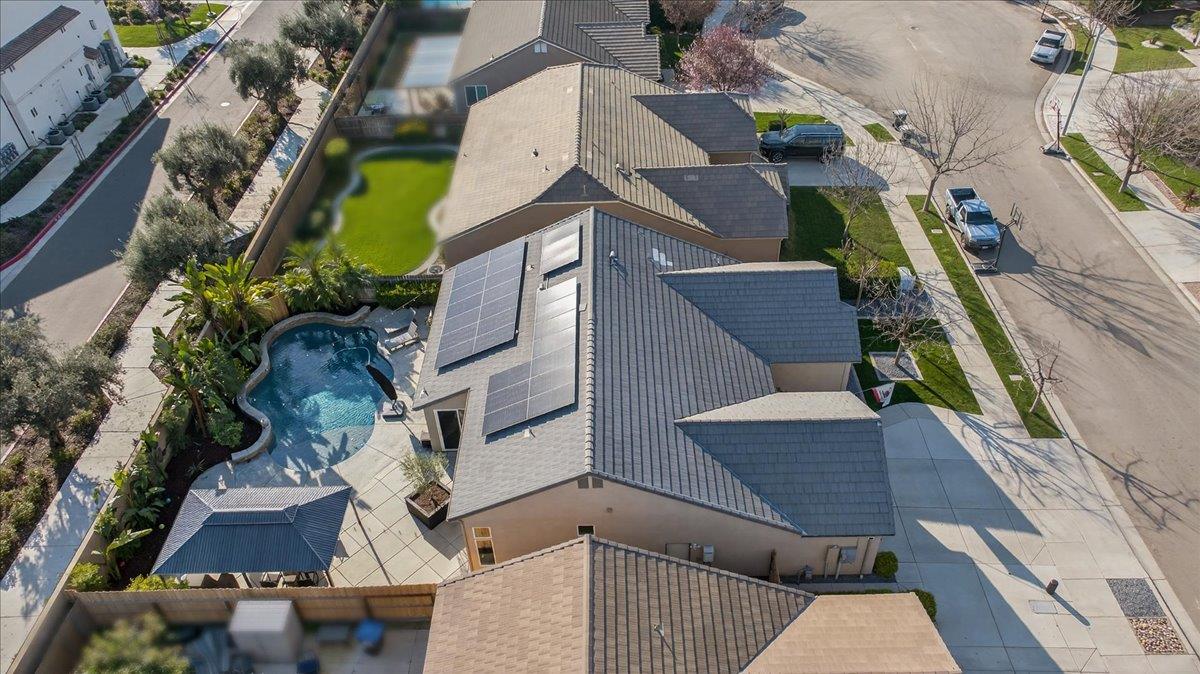 Detail Gallery Image 10 of 74 For 6625 W Vine Ct, Visalia,  CA 93291 - 3 Beds | 2 Baths