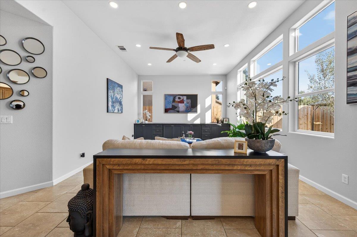 Detail Gallery Image 21 of 74 For 6625 W Vine Ct, Visalia,  CA 93291 - 3 Beds | 2 Baths