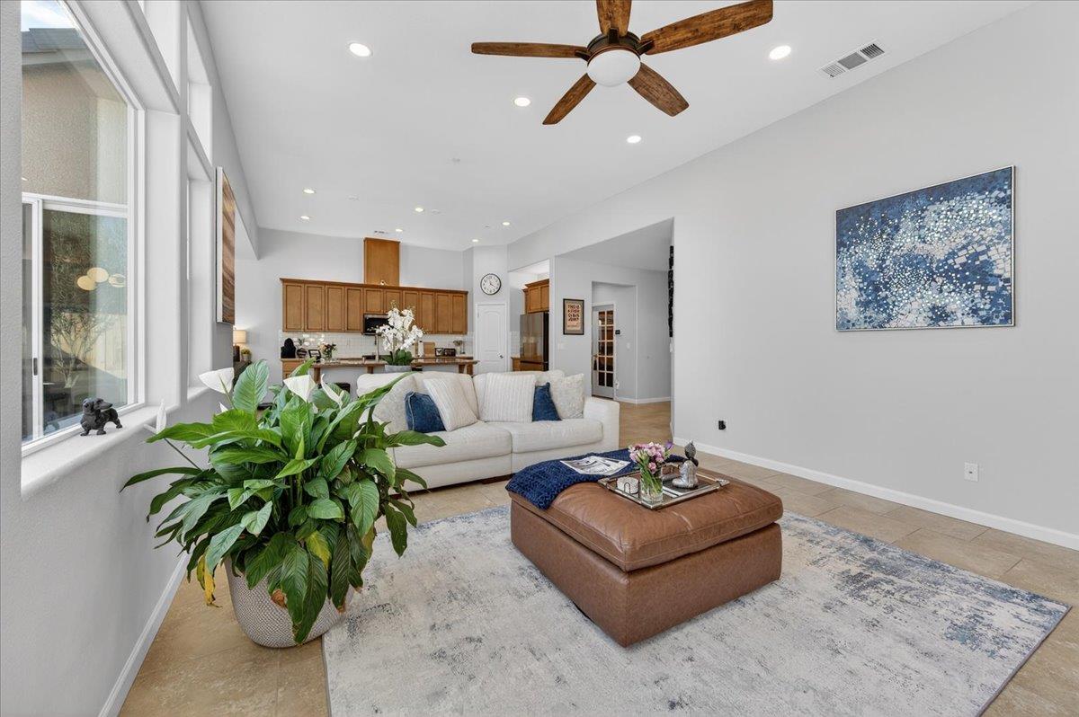 Detail Gallery Image 27 of 74 For 6625 W Vine Ct, Visalia,  CA 93291 - 3 Beds | 2 Baths