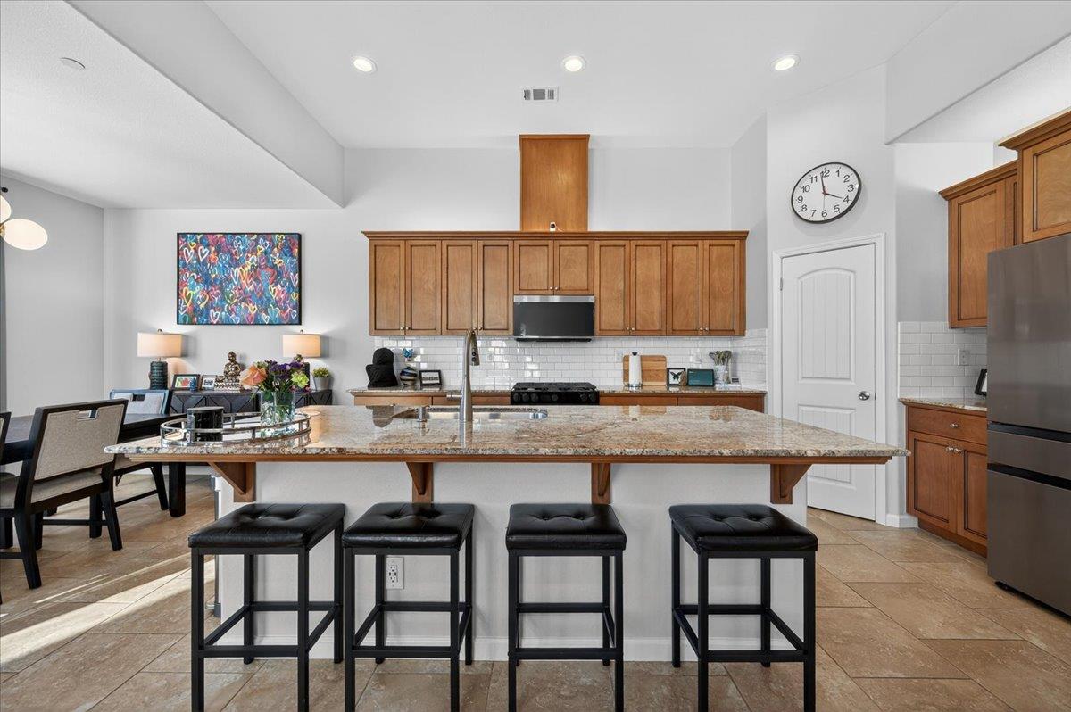 Detail Gallery Image 29 of 74 For 6625 W Vine Ct, Visalia,  CA 93291 - 3 Beds | 2 Baths