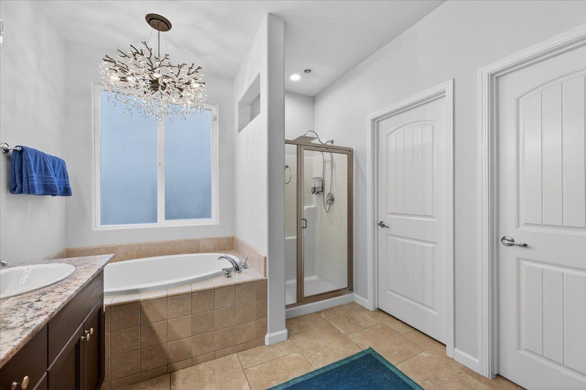 Detail Gallery Image 45 of 74 For 6625 W Vine Ct, Visalia,  CA 93291 - 3 Beds | 2 Baths