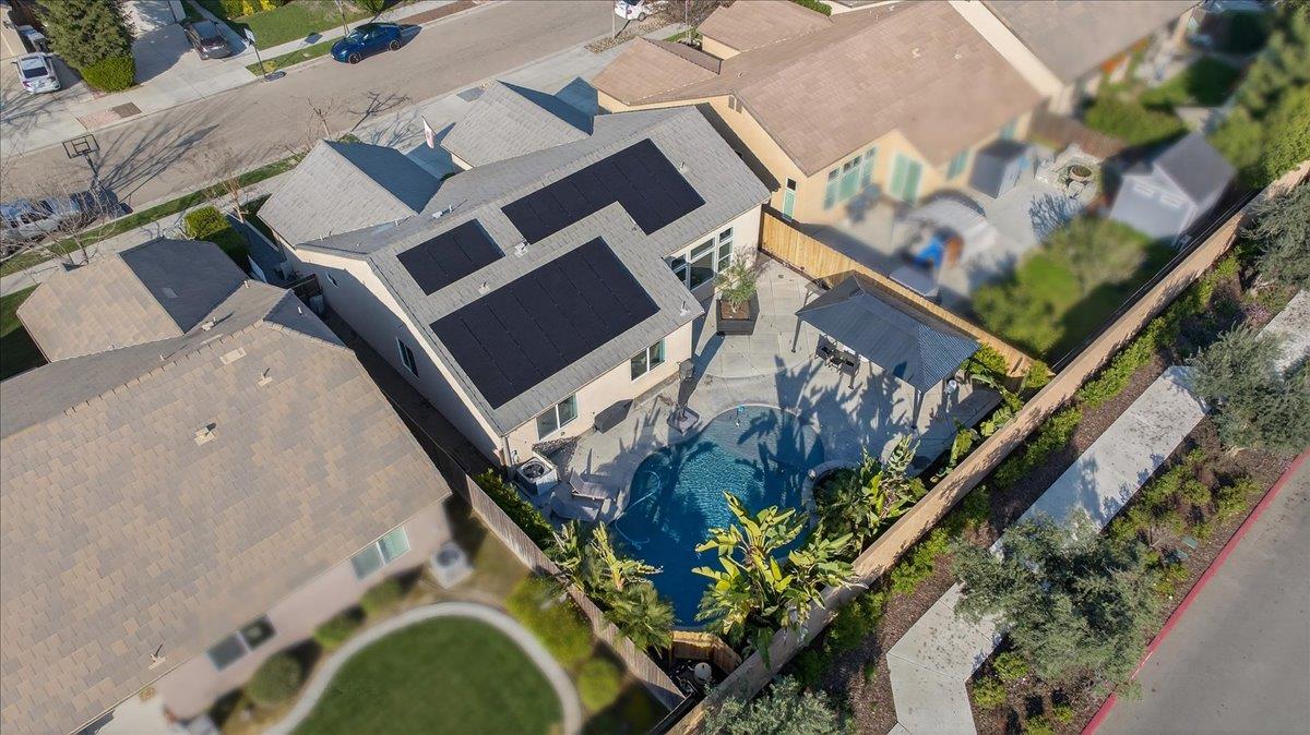 Detail Gallery Image 7 of 74 For 6625 W Vine Ct, Visalia,  CA 93291 - 3 Beds | 2 Baths