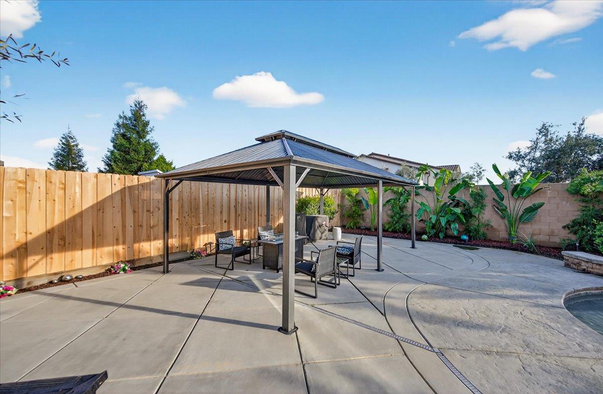 Detail Gallery Image 72 of 74 For 6625 W Vine Ct, Visalia,  CA 93291 - 3 Beds | 2 Baths