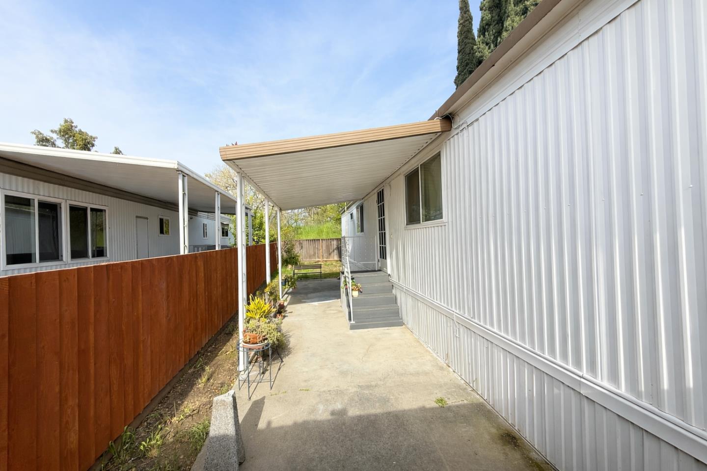 Detail Gallery Image 10 of 11 For 900 Golden Wheel Park Dr #33,  San Jose,  CA 95112 - 2 Beds | 1 Baths