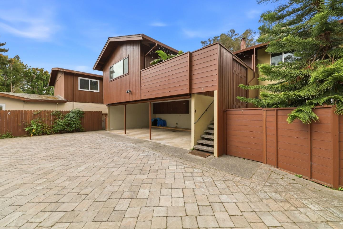 Detail Gallery Image 13 of 37 For 1280 &1300 Mills St, Menlo Park,  CA 94025 - – Beds | – Baths