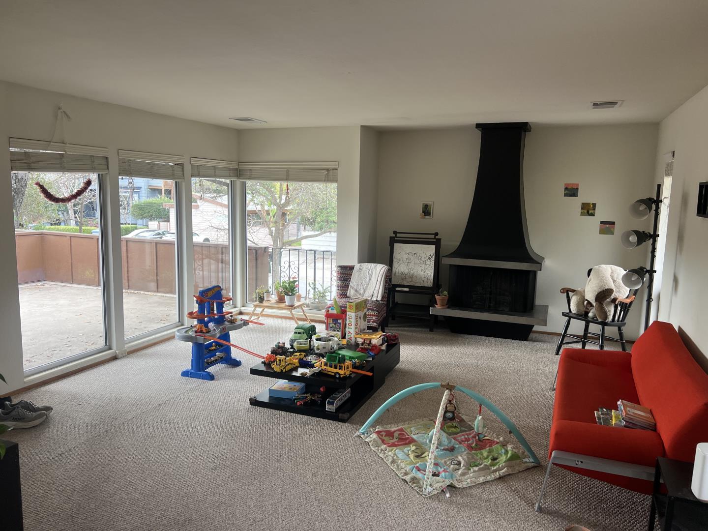 Detail Gallery Image 30 of 37 For 1280 &1300 Mills St, Menlo Park,  CA 94025 - – Beds | – Baths