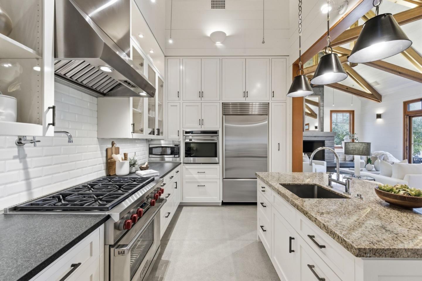 Detail Gallery Image 17 of 47 For 222 Albion Ave, Woodside,  CA 94062 - 5 Beds | 5/1 Baths