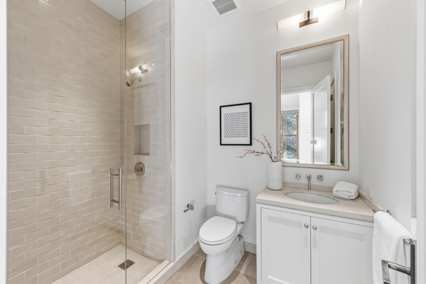 Detail Gallery Image 28 of 47 For 222 Albion Ave, Woodside,  CA 94062 - 5 Beds | 5/1 Baths