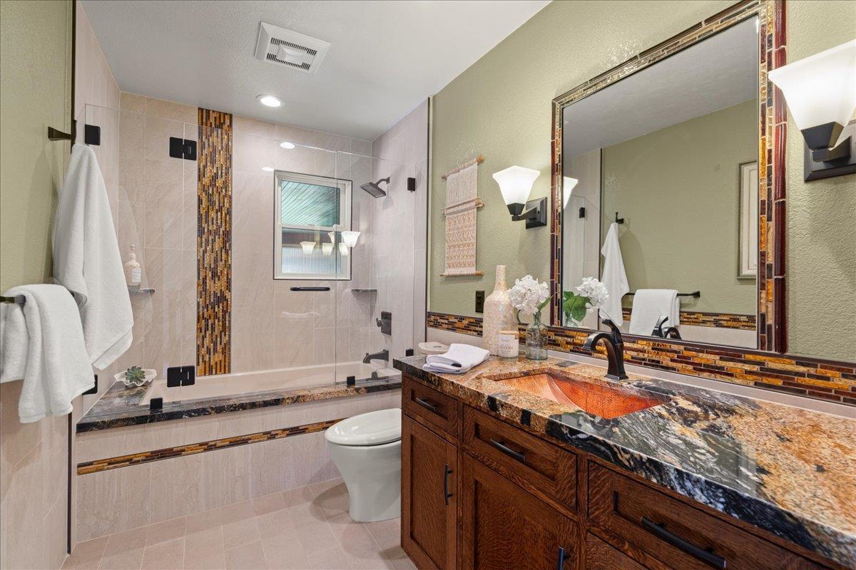 Detail Gallery Image 25 of 74 For 19960 Skyline Blvd, Los Gatos,  CA 95033 - 4 Beds | 3/1 Baths