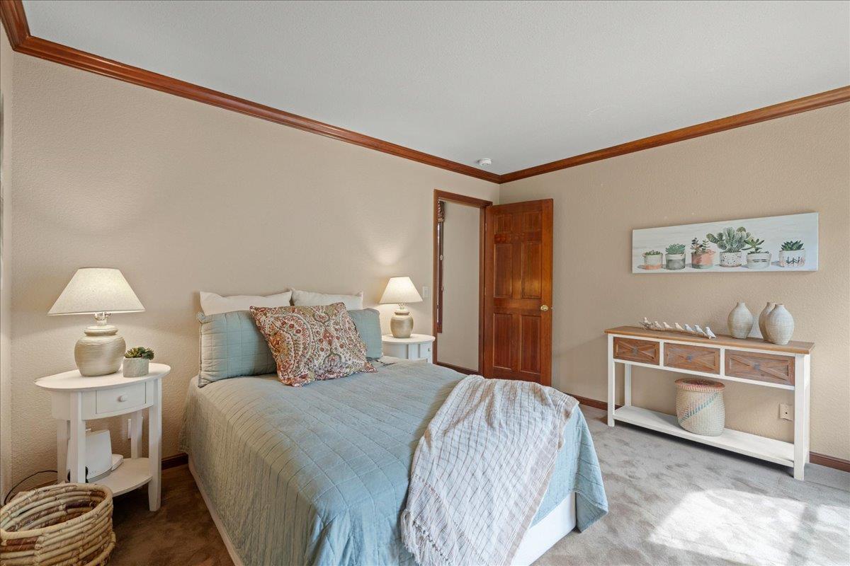 Detail Gallery Image 28 of 74 For 19960 Skyline Blvd, Los Gatos,  CA 95033 - 4 Beds | 3/1 Baths