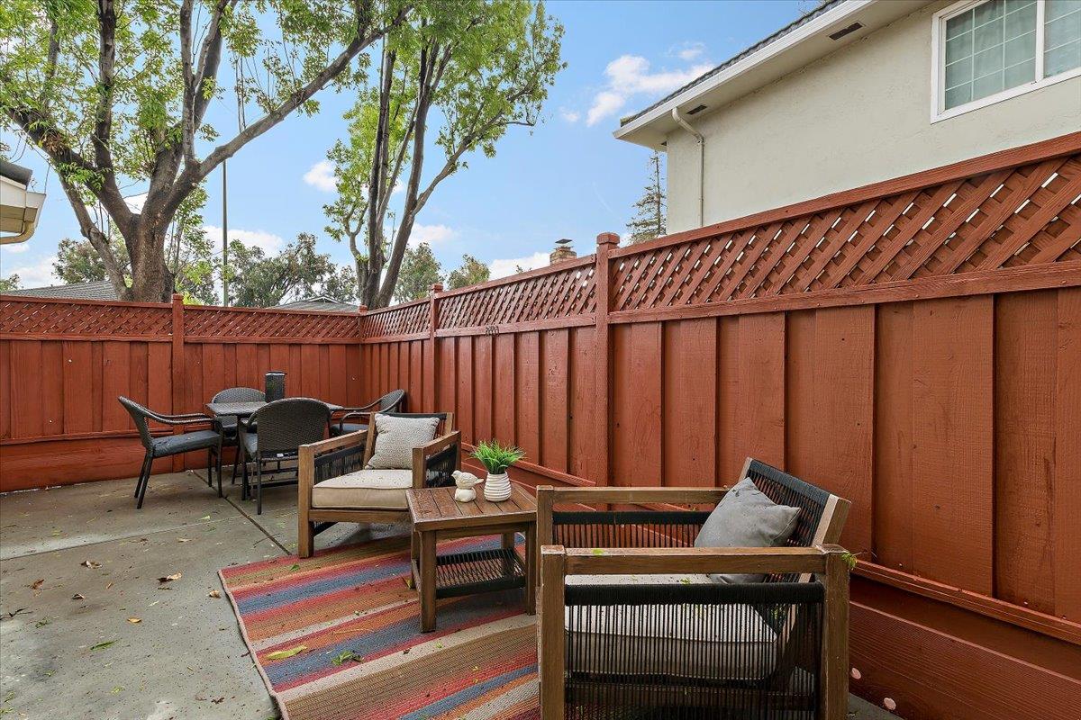 Detail Gallery Image 14 of 28 For 5663 Calmor Ave #3,  San Jose,  CA 95123 - 2 Beds | 1 Baths