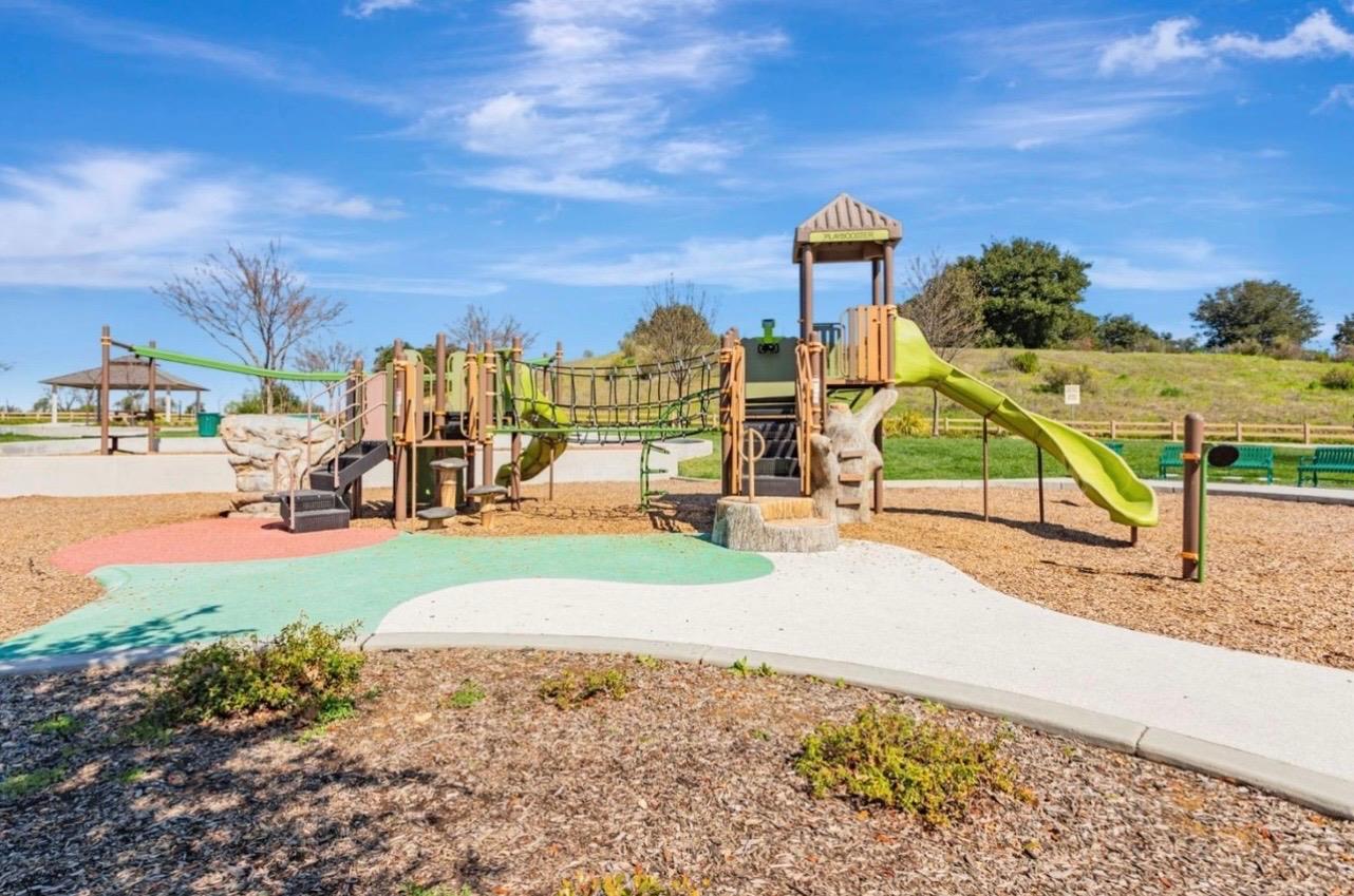 Detail Gallery Image 68 of 71 For 1188 Viognier Way, Gilroy,  CA 95020 - 4 Beds | 3 Baths