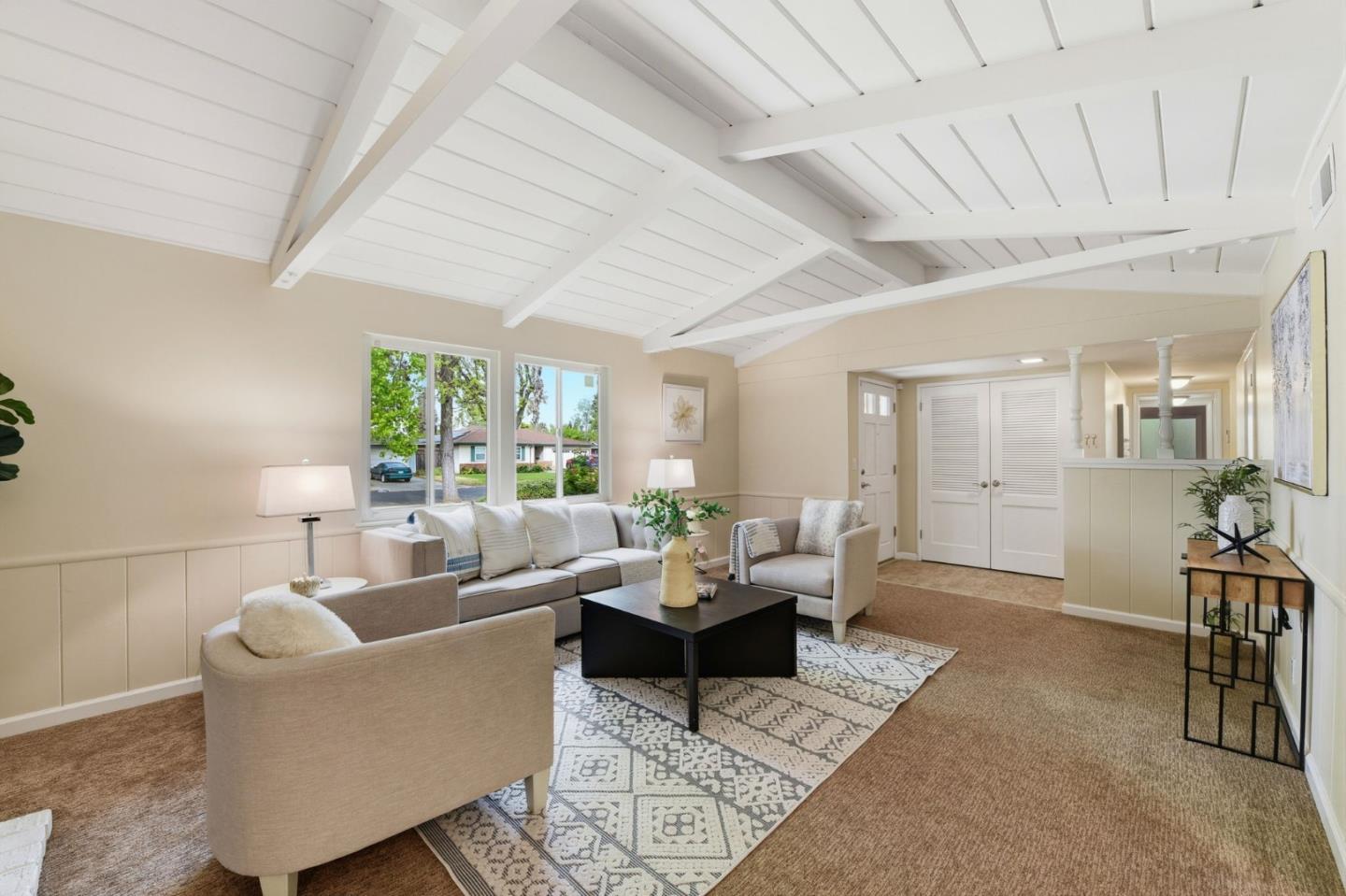 Detail Gallery Image 10 of 43 For 728 S Genevieve Ln, San Jose,  CA 95128 - 4 Beds | 2 Baths