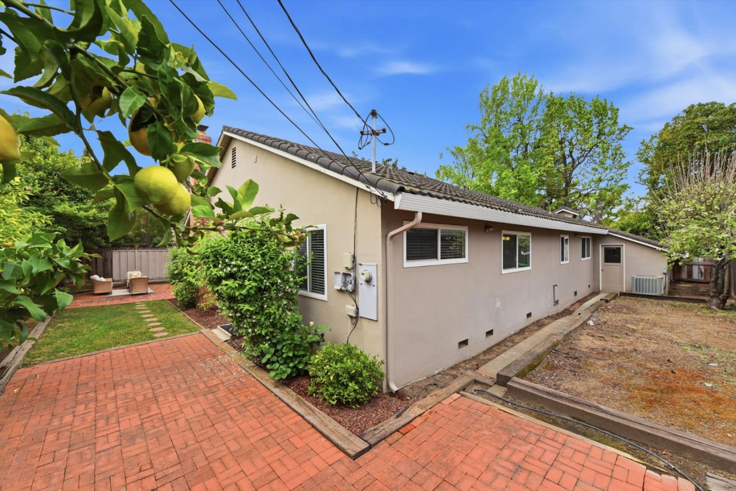 Detail Gallery Image 41 of 43 For 728 S Genevieve Ln, San Jose,  CA 95128 - 4 Beds | 2 Baths