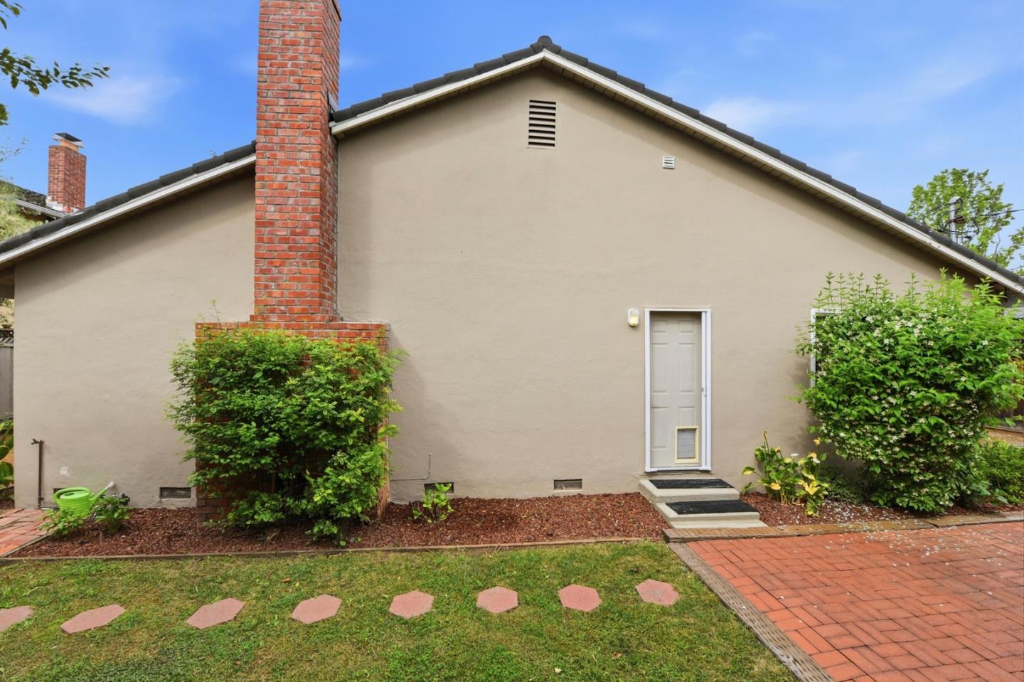 Detail Gallery Image 42 of 43 For 728 S Genevieve Ln, San Jose,  CA 95128 - 4 Beds | 2 Baths