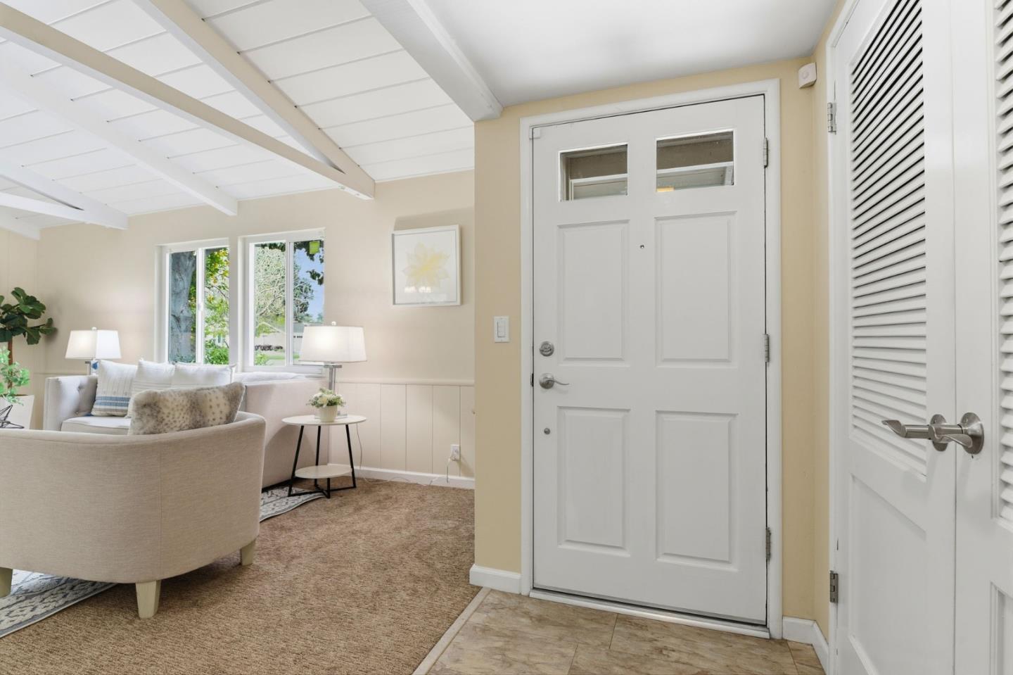 Detail Gallery Image 6 of 43 For 728 S Genevieve Ln, San Jose,  CA 95128 - 4 Beds | 2 Baths