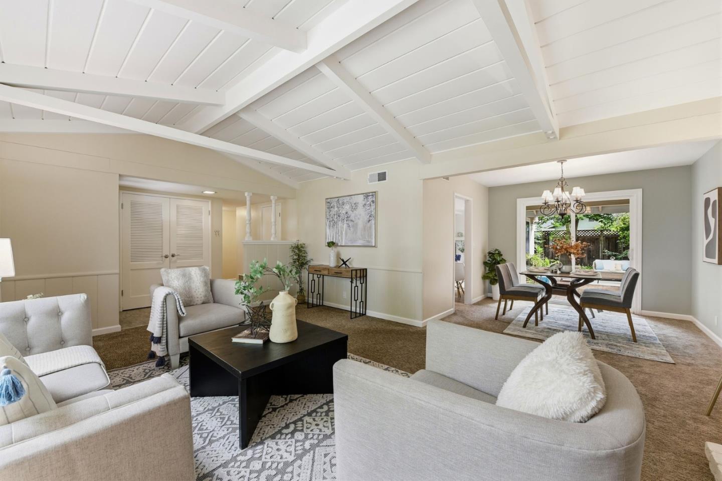 Detail Gallery Image 9 of 43 For 728 S Genevieve Ln, San Jose,  CA 95128 - 4 Beds | 2 Baths