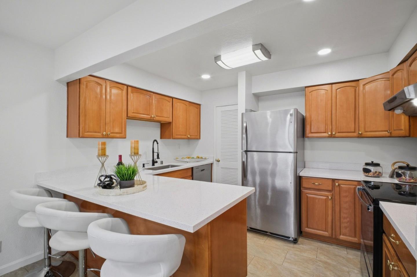 Detail Gallery Image 11 of 53 For 46902 Fernald Cmn, Fremont,  CA 94539 - 3 Beds | 2 Baths