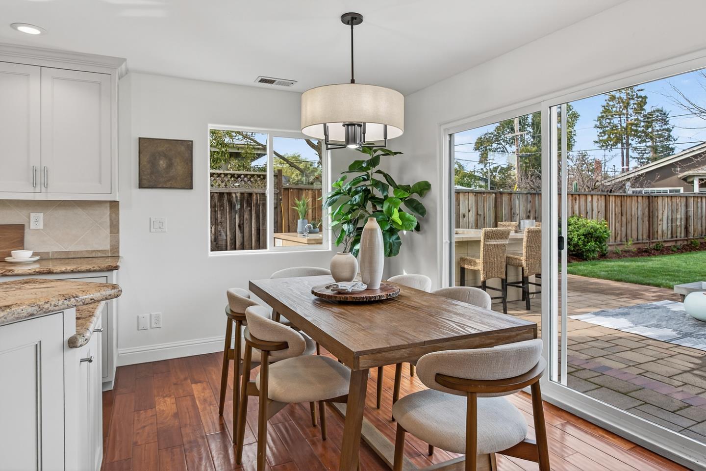 Detail Gallery Image 8 of 41 For 287 Calle Lolita, Los Gatos,  CA 95032 - 5 Beds | 3 Baths