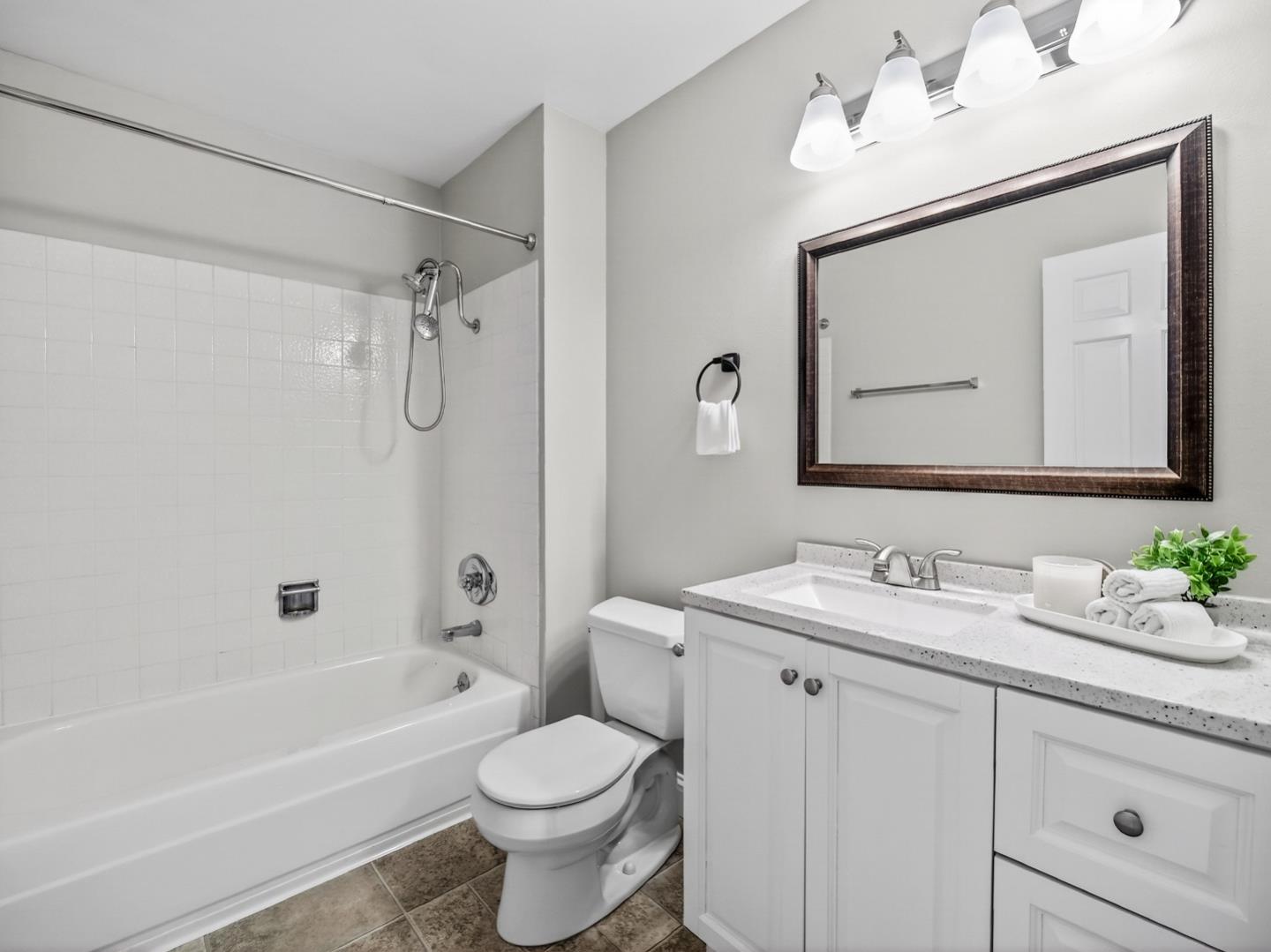 Detail Gallery Image 29 of 42 For 6103 Edenhall Dr, San Jose,  CA 95129 - 3 Beds | 2/1 Baths