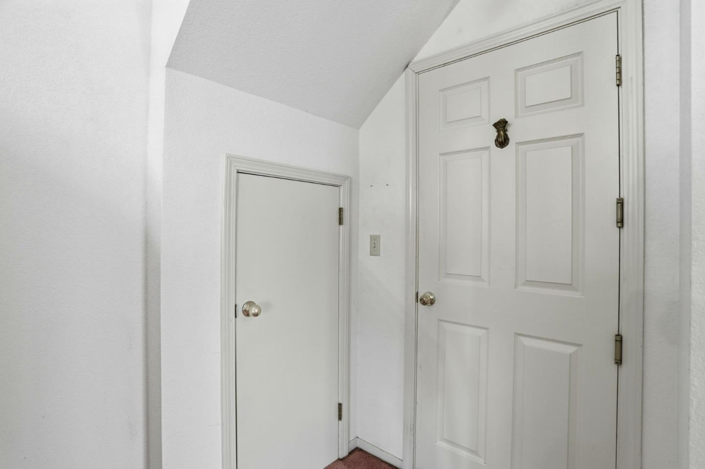 Detail Gallery Image 22 of 42 For 1340 Terrace Dr, Hollister,  CA 95023 - 3 Beds | 2/1 Baths