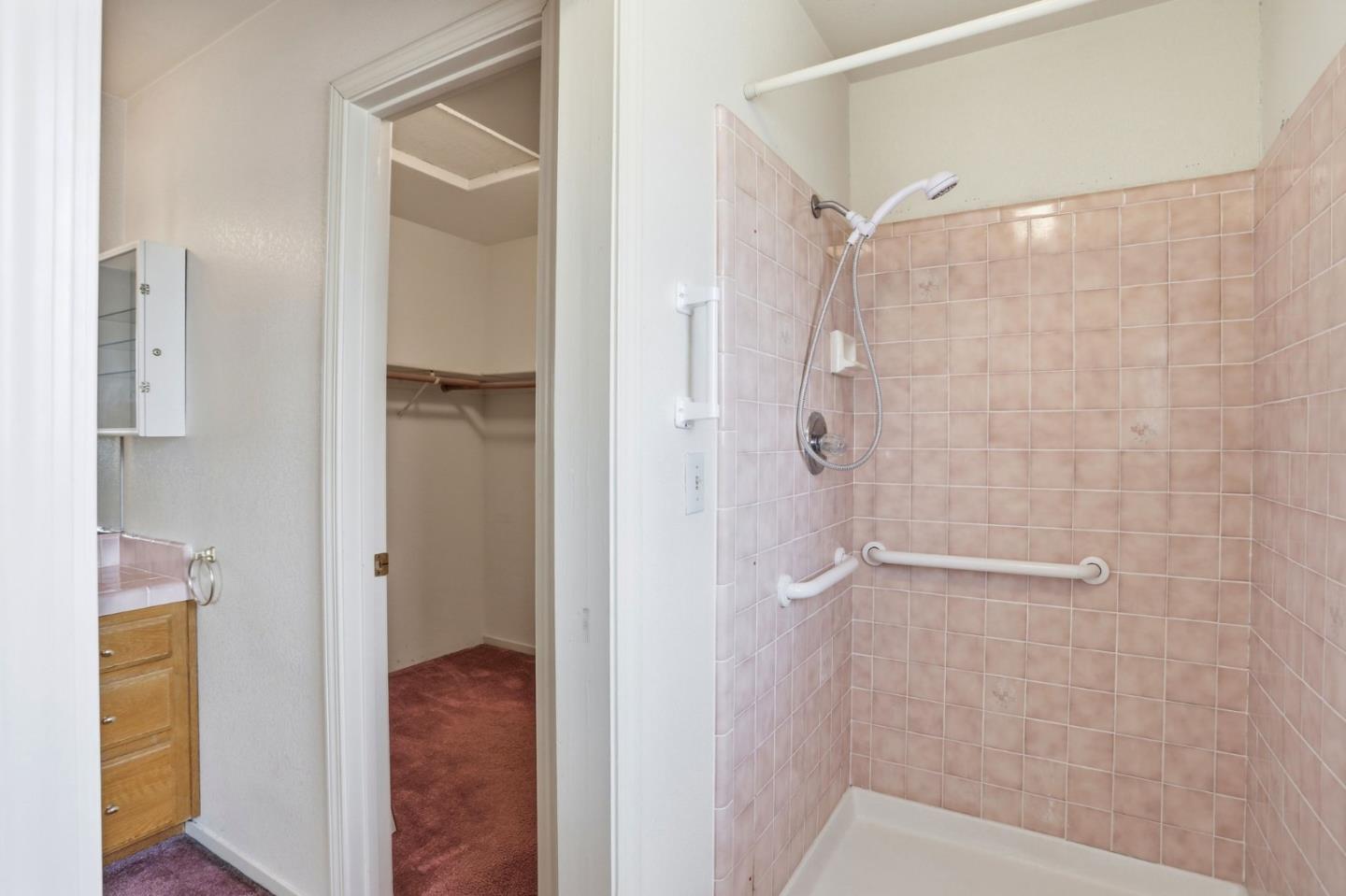 Detail Gallery Image 31 of 42 For 1340 Terrace Dr, Hollister,  CA 95023 - 3 Beds | 2/1 Baths