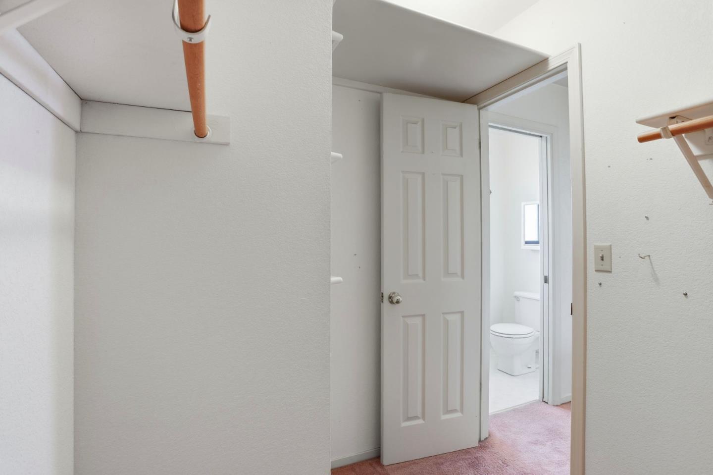 Detail Gallery Image 32 of 42 For 1340 Terrace Dr, Hollister,  CA 95023 - 3 Beds | 2/1 Baths