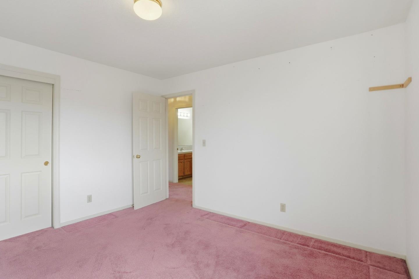 Detail Gallery Image 36 of 42 For 1340 Terrace Dr, Hollister,  CA 95023 - 3 Beds | 2/1 Baths