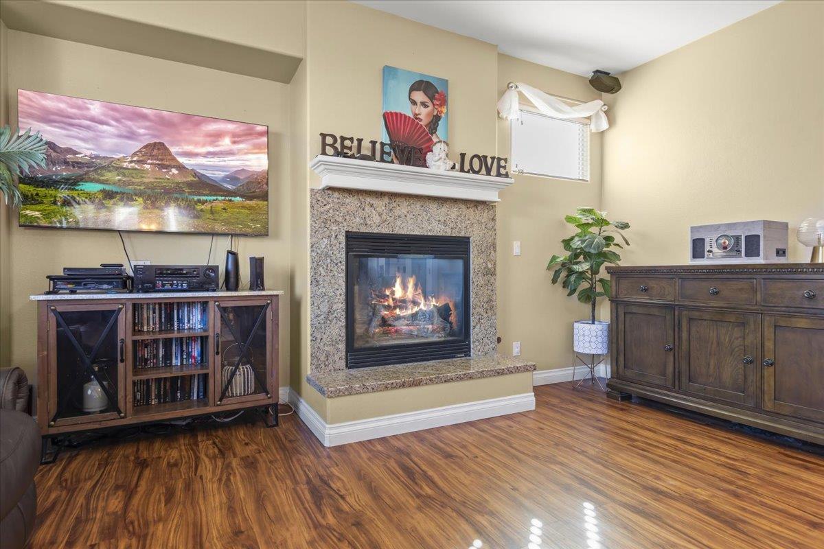 Detail Gallery Image 19 of 54 For 1901 Calistoga Dr, Hollister,  CA 95023 - 5 Beds | 3/1 Baths