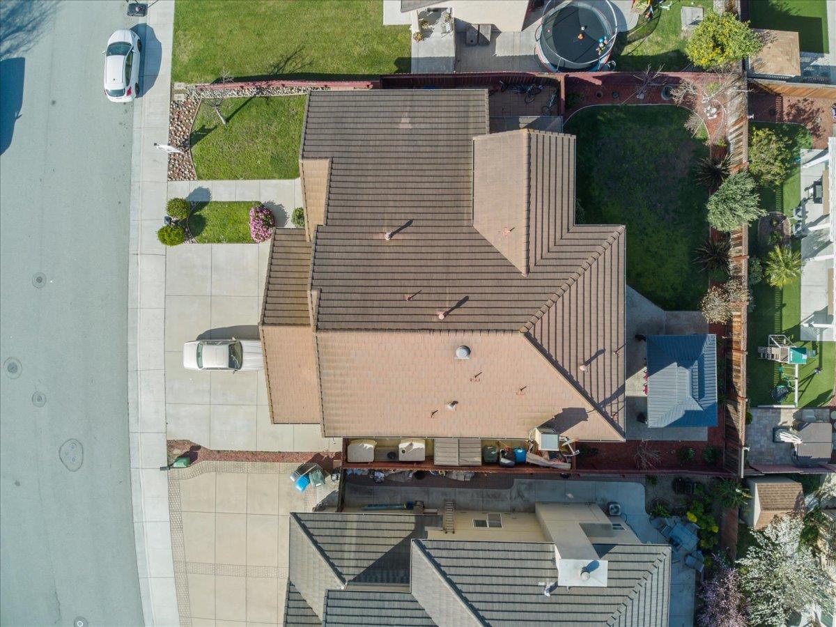 Detail Gallery Image 49 of 54 For 1901 Calistoga Dr, Hollister,  CA 95023 - 5 Beds | 3/1 Baths