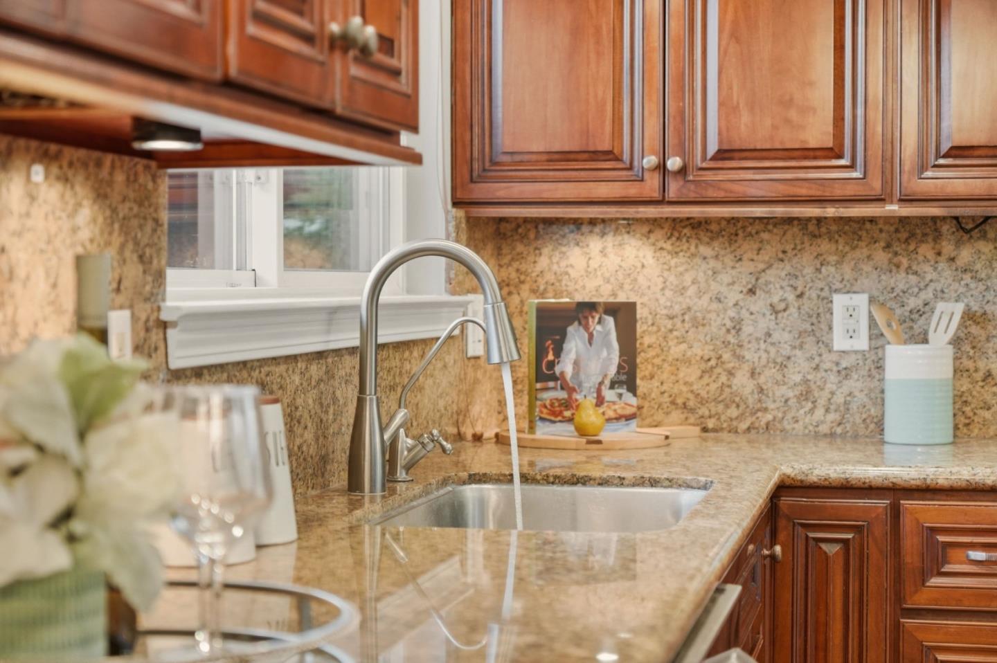 Detail Gallery Image 12 of 49 For 222 Corte San Pablo, Fremont,  CA 94539 - 3 Beds | 2 Baths