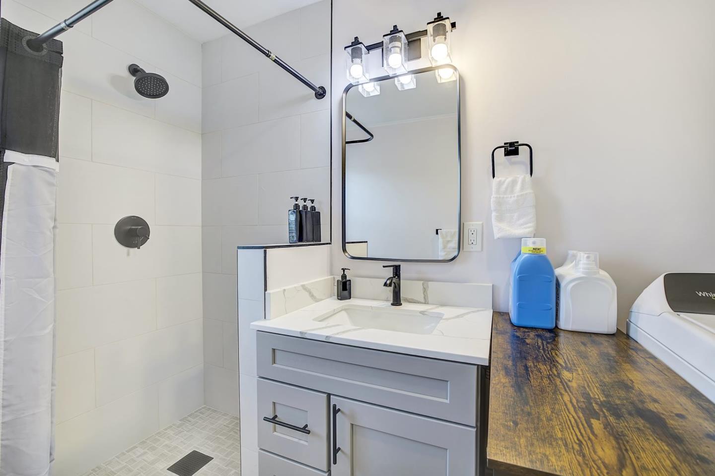 Detail Gallery Image 33 of 69 For 192 Aviador, Millbrae,  CA 94030 - 9 Beds | 5 Baths