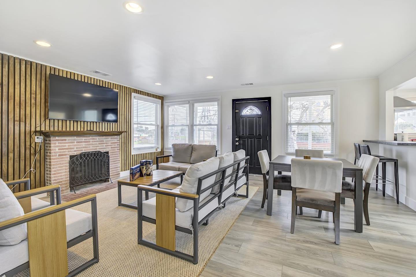 Detail Gallery Image 4 of 69 For 192 Aviador, Millbrae,  CA 94030 - 9 Beds | 5 Baths