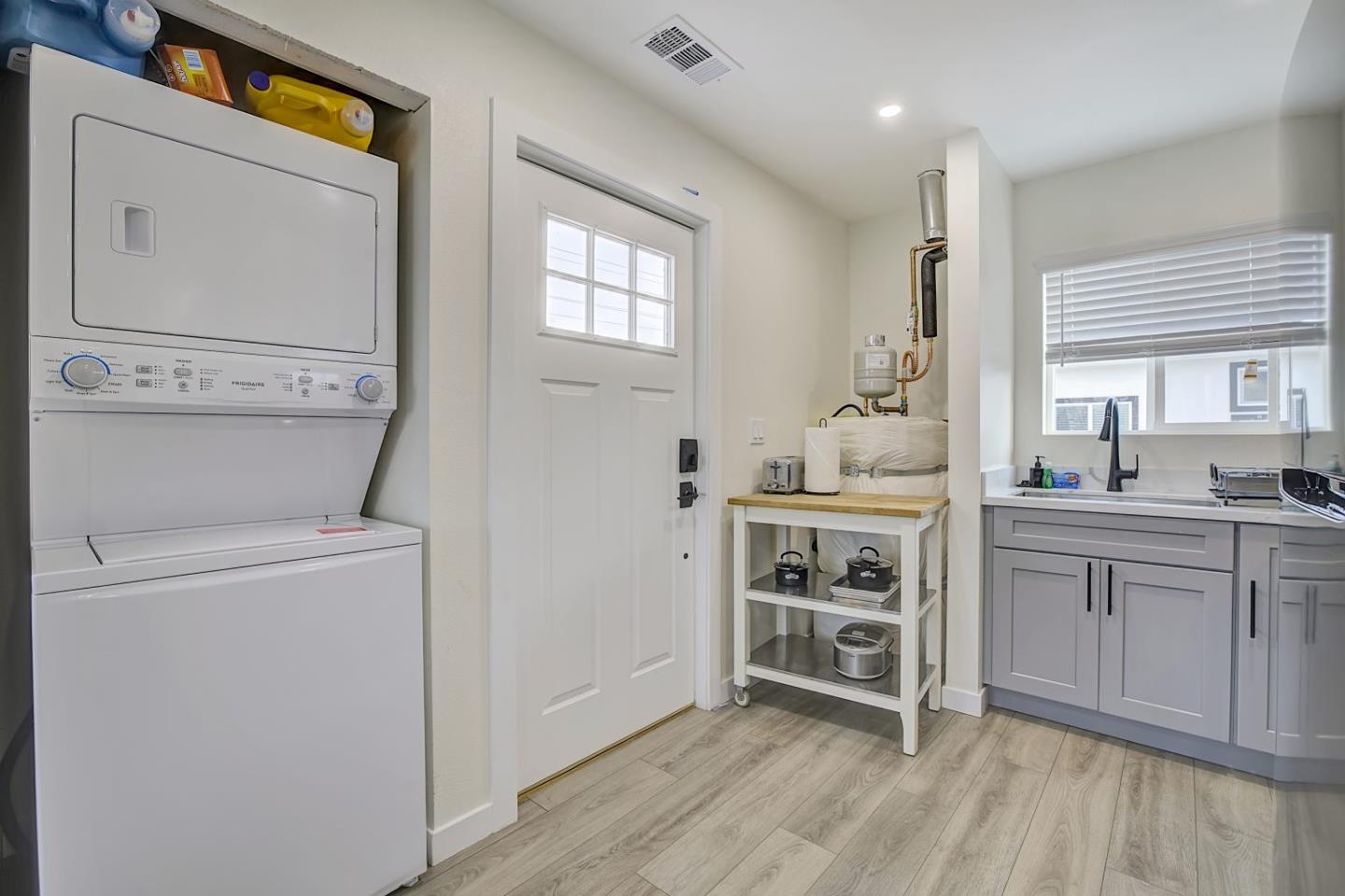 Detail Gallery Image 49 of 69 For 192 Aviador, Millbrae,  CA 94030 - 9 Beds | 5 Baths