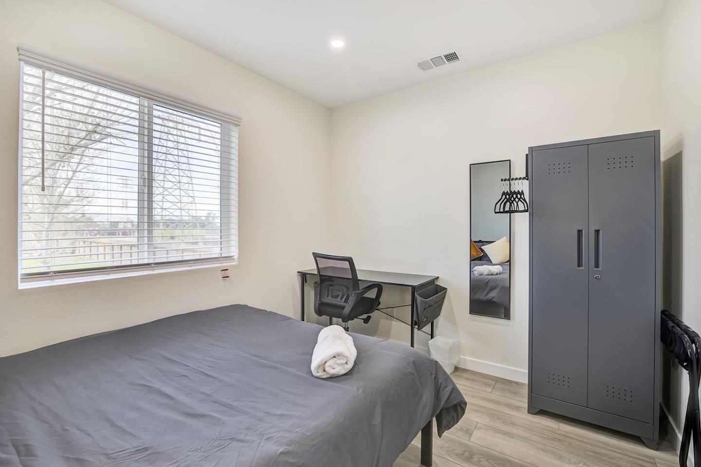 Detail Gallery Image 53 of 69 For 192 Aviador, Millbrae,  CA 94030 - 9 Beds | 5 Baths