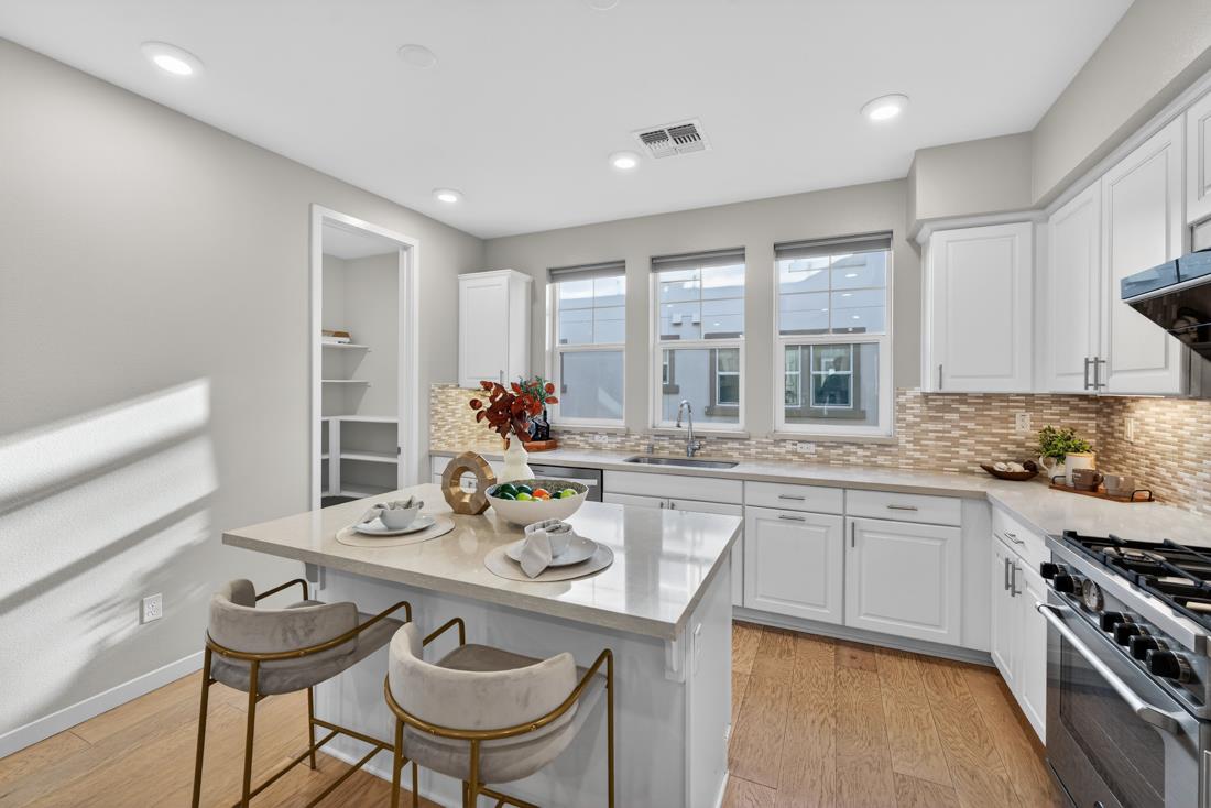 Photo #13: ML82035990 Listing: Photo #13