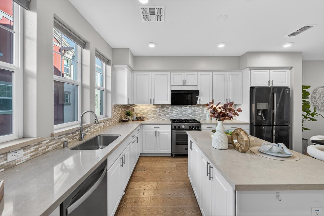 Photo #15: ML82035990 Listing: Photo #15