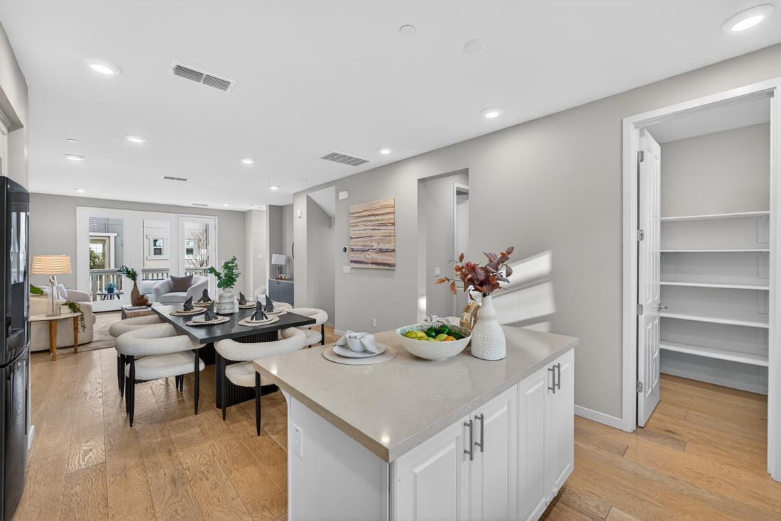 Photo #17: ML82035990 Listing: Photo #17