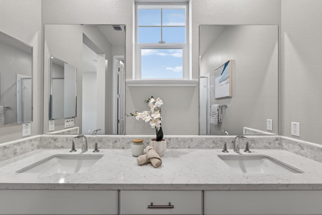 Photo #34: ML82035990 Listing: Photo #34